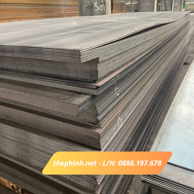 Thép tấm: Sản phẩm ứng dụng cơ khí, xây dựng, lắp đặt với thép tấm đen, thép tấm mạ kẽm, thép tấm nhúng kẽm, thép tấm gân, thép tấm trơn, thép tấm đen.