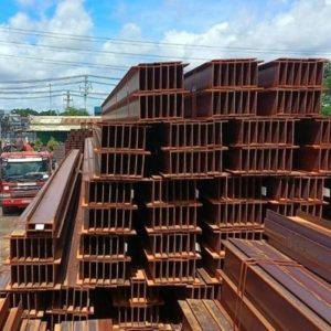 Thép hình I596: Quy cách I596x199x10x15mm; Barem khối lượng 94.6 kg/m; Xuất xứ Posco, Trung Quốc, Thái Lan, Nhật Bản, Hàn Quốc, Malaysia.